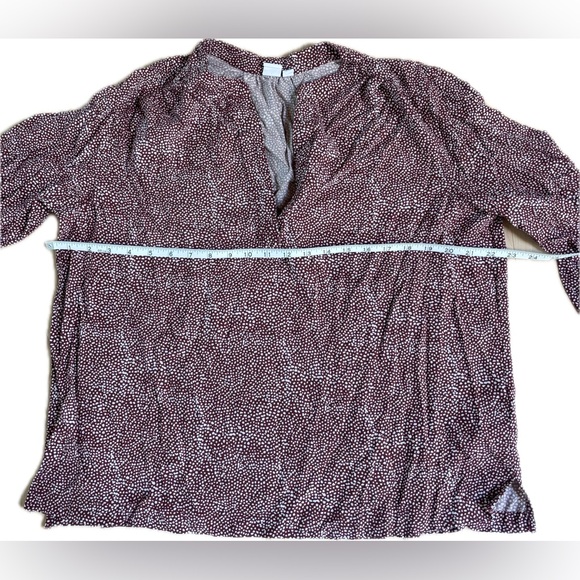 Gap Purple and White Rayon V-Neck Blouse - Picture 3 of 4